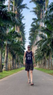 ✨️RahaTreeneri 2024✨️

🎉Wow. Täiesti crazy aasta oli. Vaatame, mis 2024. aastal siis tehtud sai.

🛺Kohe aasta alguses käisime päris pikal ja seikluslikul reisil. Peaaegu terve Sri Lanka sai läbi käidud. Äge, et sellise reisi koos lapsega ette võtsime ja tervelt tagasi jõudsime.

👟Käisin Swedbank maratonil 10km jooksmas. Vorm sai täitsa heaks ja keha pidi ka jooksu vastu. Mis siis, et peale jooksu paar nädalat liigesed valutasid😀.

💻Kui aasta esimestel päevadel olin veel arendaja ametikoha praktikal, siis tänaseks on päris mitu positsiooni läbi käidud ja tunnen, et olen seal, kus on piisavalt väljakutseid ja arenemiseks vajalik keskkond. Nüüd tuleb veel rohkem tööd teha, et ennast tõestada, aga see mulle meeldib😉

👥Käisin üliägedaid inimesi varjutamas ja pidasin maha palju põnevaid vestluseid (otsi minu postituste hulgast). Äge oli näha, kuidas varjutatavad avanesid ja kuigi tegin Teile jooksvalt storysid, mis toimus, siis jäi palju põnevaid asju ka kardinate taha, sest kõike ei tasugi avalikult jagada.

👨‍👩‍👧Veetsin väga palju aega perega. Just nii nagu eesmärkidesse märgitud oli. Datenight-id ilma lapseta ja kolmepäevane matk abikaasaga olid tõesti ägedad.

💰Võib öelda, et kuigi portfell väga suurt tõusu ei teinud ja tegu oli pigem vaheaastaga, siis on võrreldes eelmise aastaga portfelli väärtus täpselt seal, kus 2023. aasta lõpus arvestasin. Hea, et rahatagavara alati olemas on ja seda saab vajadusel kasutada. Stressi kohe palju vähem😉

✍️That's it. Kui lõpuks aega saan, siis kirjutan blogipostituses kõik põnevad asjad lahti😉