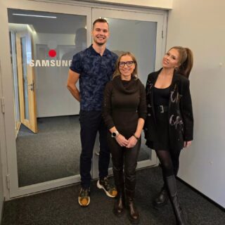 💫2024. aasta esimesed 4 kuud💫
💡Aasta alguses mõtlesin, et kui palju jõuab üks inimene aasta jooksul ära teha. Siis ma veel ei teadnud, et eduka planeerimisega, tõesti väga palju. 

Sellel aasta esimese 4 kuu jooksul olen:
🔹️Käinud pikal reisil
🔹️Varjutanud väga ägedaid inimesi
🔹️Külastanud 3 podcasti
🔹️Leidnud endale uue töö peale karjääripööret
🔹️Veetnud kvaliteetaega pere ja sõpradega
🔹️Käinud Samsungi tootekoolitusel

📱Mul on väga hea meel, et @samsungee on minu sisuloomet toetanud ja tänu uuele S24 Ultrale on piltide ja sisu kvaliteet märgatavalt tõusnud. 
🤩Vaatame üle, mis mulle selle kahe kuu jooksul uue telefoni juures kõige rohkem meeldib:
🌟Olen siiani vaimustuses, kui häid pilte ja videosid uus telefon teeb. 
🌟Samsungi AI aitab hoida minu aega kokku. Loeb ise artiklid läbi ja teeb korralikud kokkuvõtted.
🌟Kui miski pildil häirib, siis aitab Samsungi AI selle kohe välja lõigata 😀
🌟Aku peab tõesti peaaegu kaks päeva vastu.
🌟S Pen teeb suurtes tekstifailides ja e-mailides orienteerumise palju kergemaks.
💡Kõik postituse pildid ja videod tehtud Samsung S24 Ultraga 
#koostöö